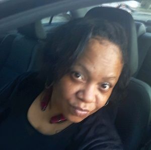 Meet your Posher, Jasmin